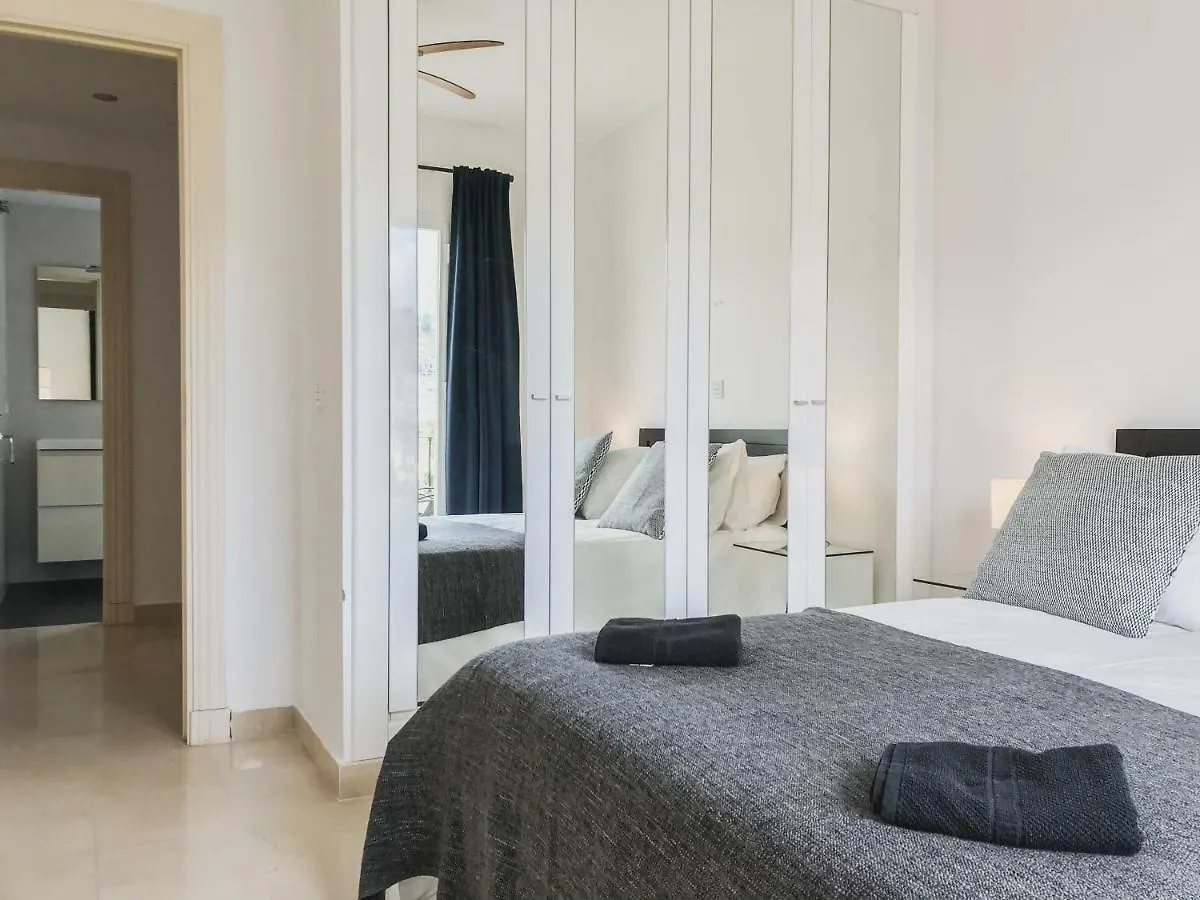 Apartment Jacuzzi Rooftop Bbq Wifi Pool Music Netflix Games Benahavis