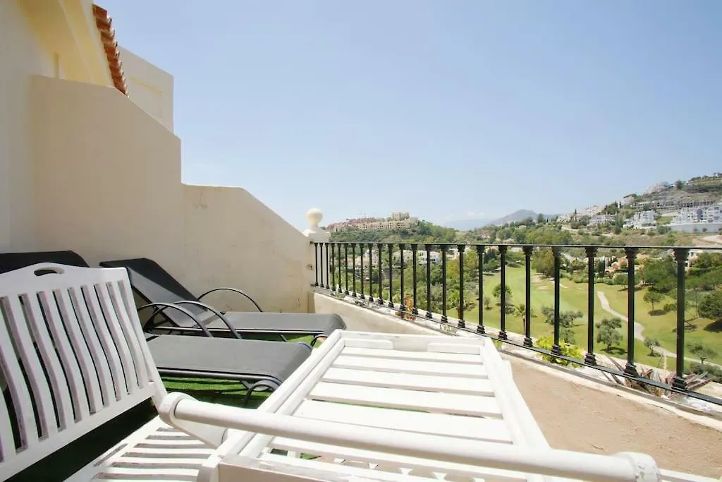 Jacuzzi Rooftop Bbq Wifi Pool Music Netflix Games Benahavis Spain