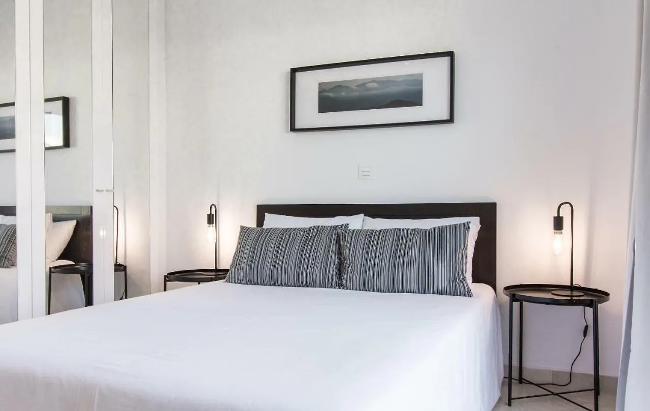 Jacuzzi Rooftop Bbq Wifi Pool Music Netflix Games Benahavis Apartment